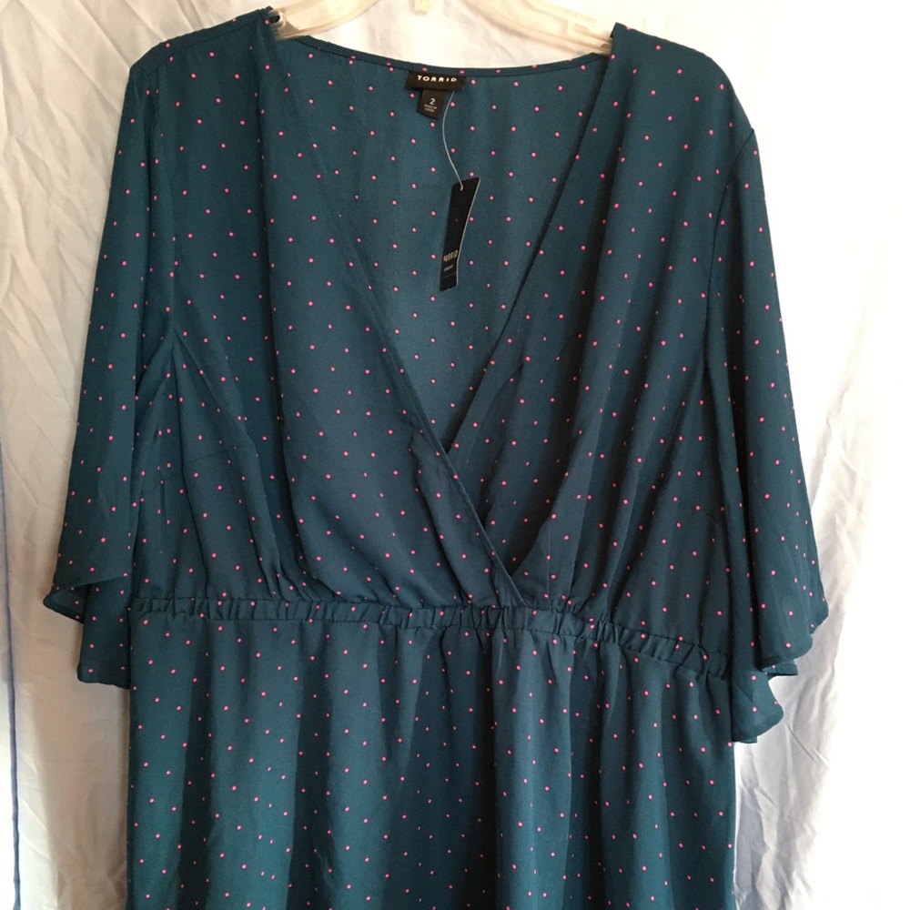 NWT Torrid top. Sz 2.